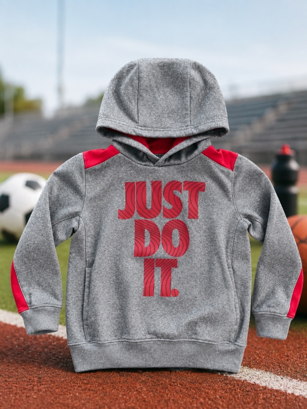 Nike "Just Do It." Performance Hoodie – Boys Size 6/7 (110 - 116 cm) 🏃⚽
